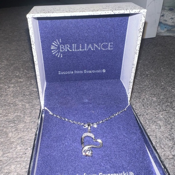 Swarovski heart necklace - Picture 3 of 5